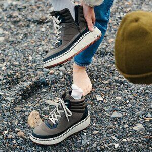 NEW COUGAR Savant Lace Up Snow Boots loden for women 364tn